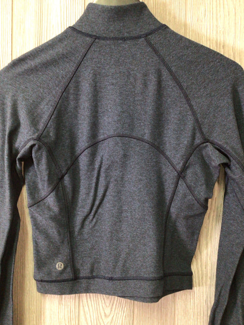 lululemon Cropped 1/4 zip top Size 4